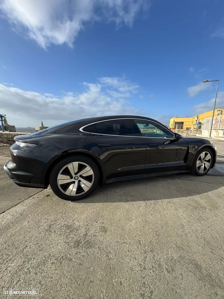 Porsche Taycan 4S - 4