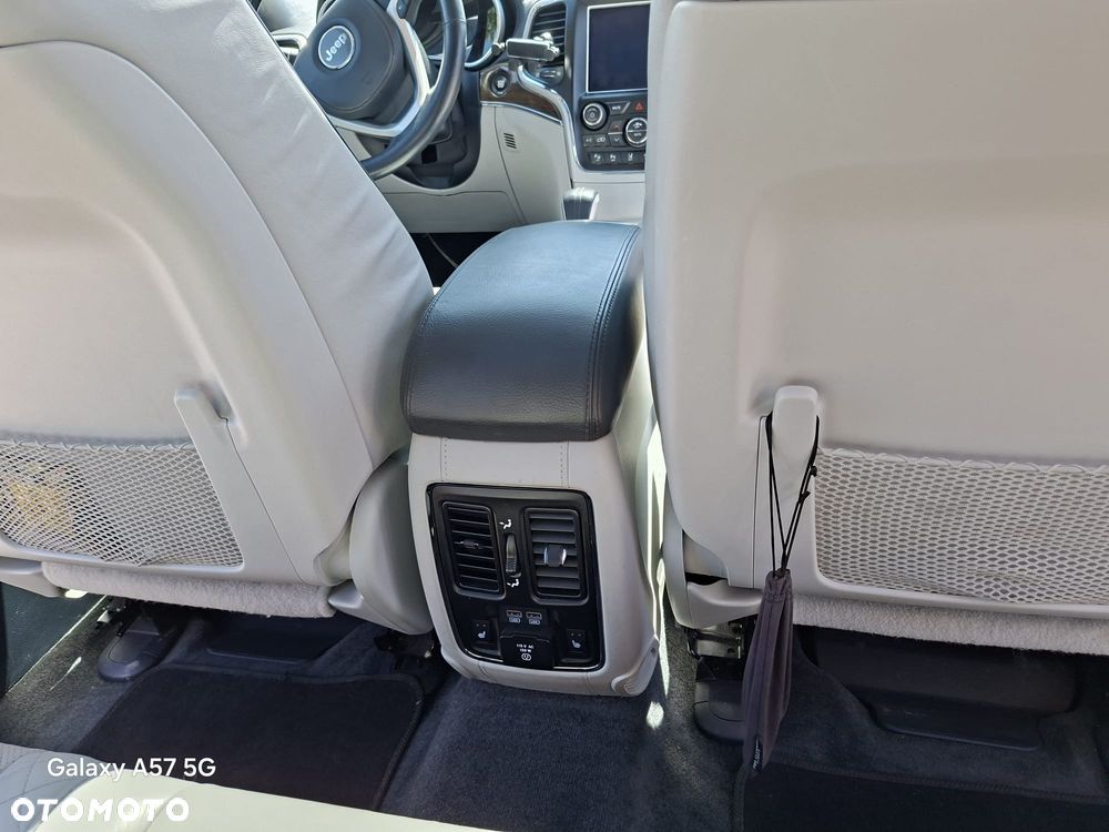 Jeep Grand Cherokee 5.7 V8 Summit - 13
