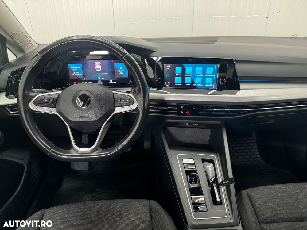 Volkswagen Golf 1.5 eTSI ACT DSG MHEV Life - 12