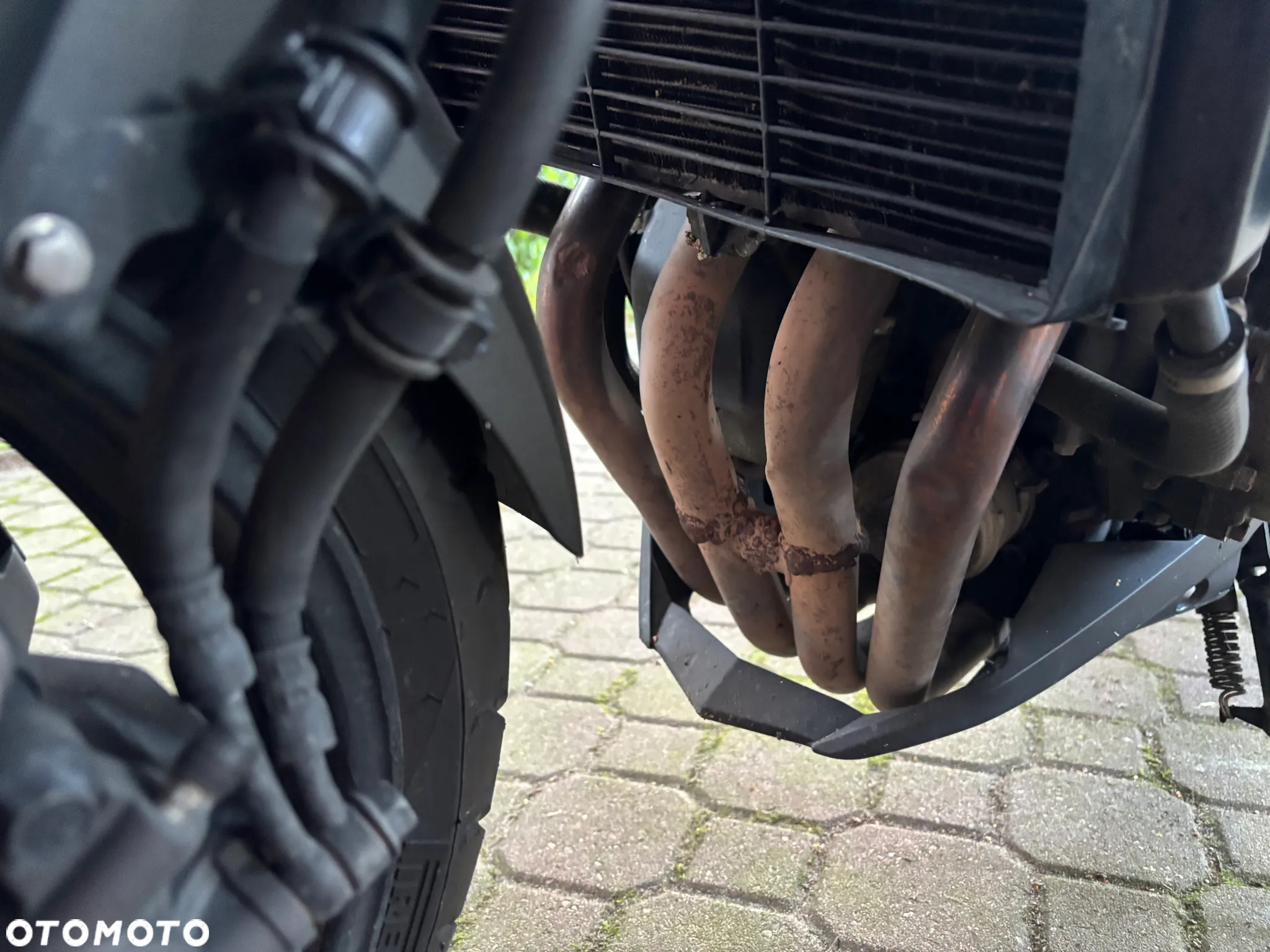 Yamaha XJ - 6