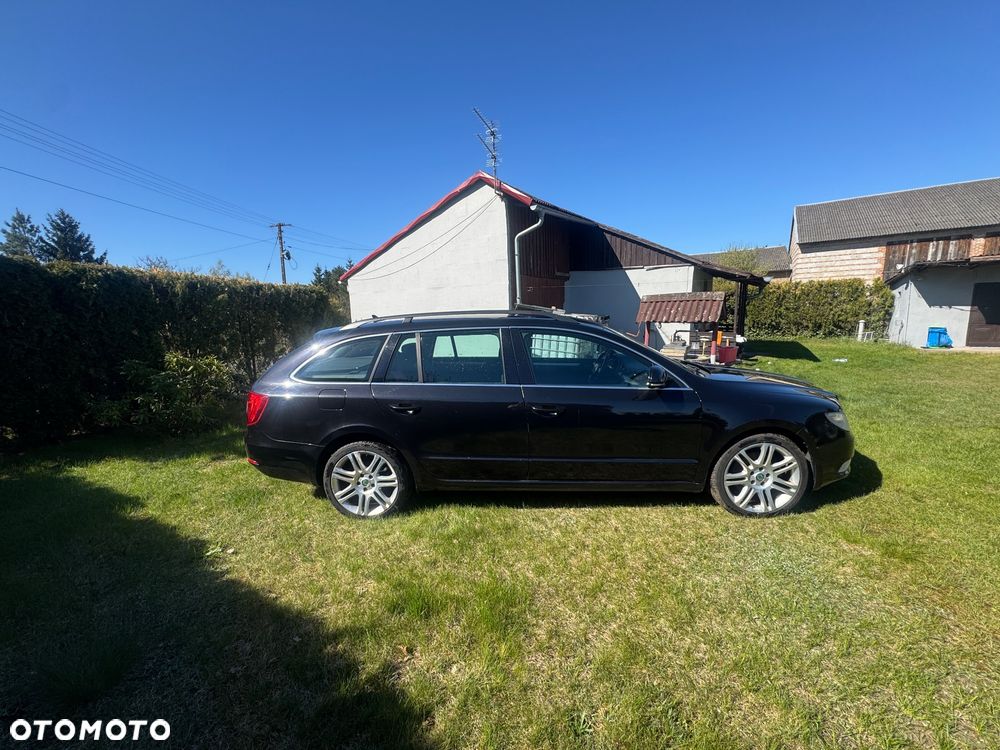 Skoda Superb 2.0 TDI Elegance - 4