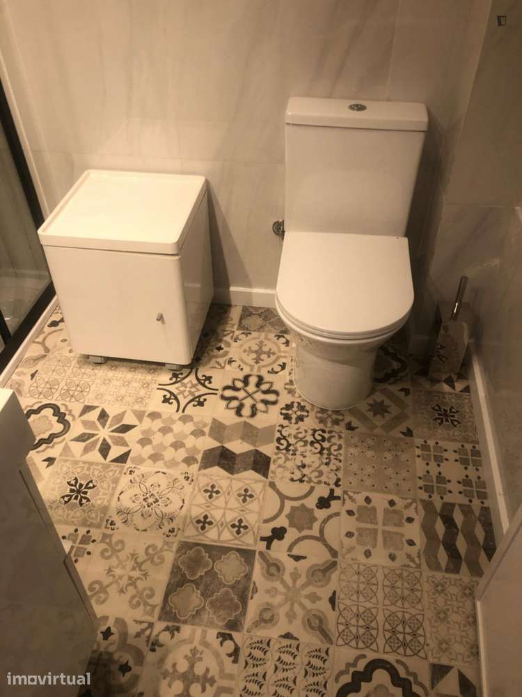 Quarto - localizado em Alvalade Lisbon - Grande imagem: 4/34