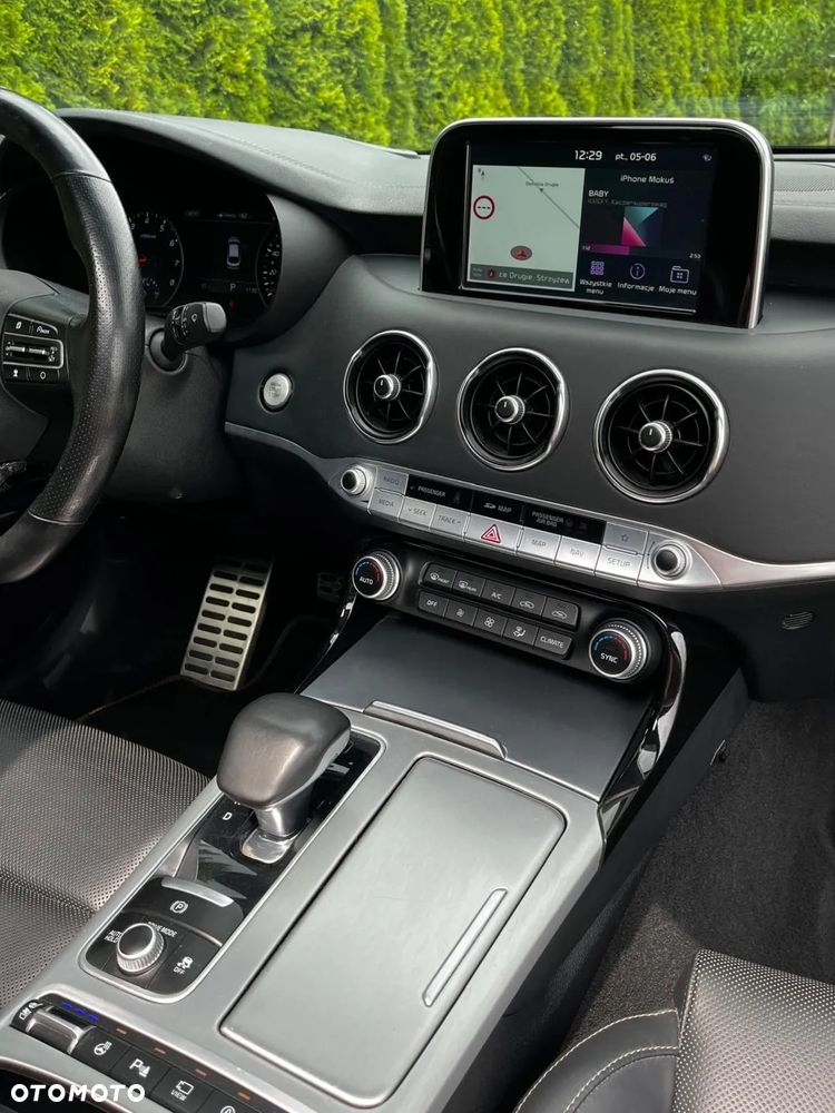 Kia Stinger 3.3 T-GDI V6 GT AWD - 13