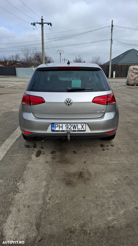Volkswagen Golf 2.0 BlueTDI Cup - 12