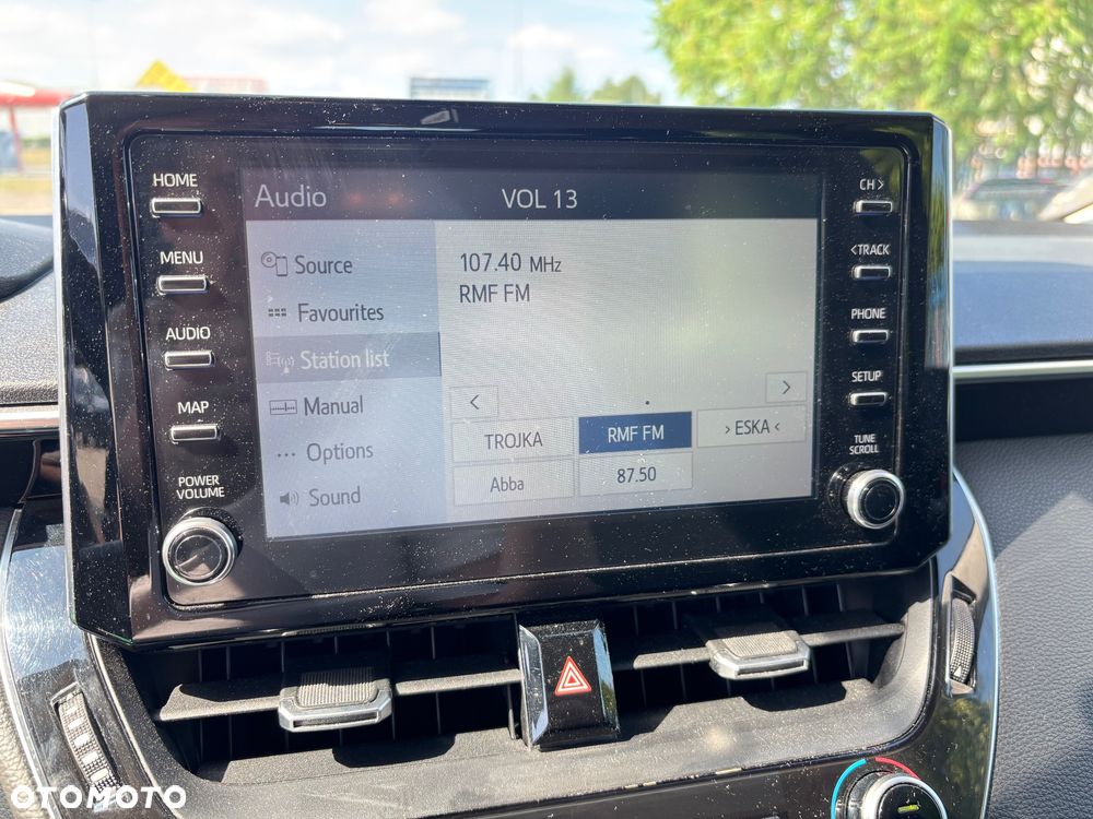 Toyota Corolla 1.8 Hybrid Comfort - 24