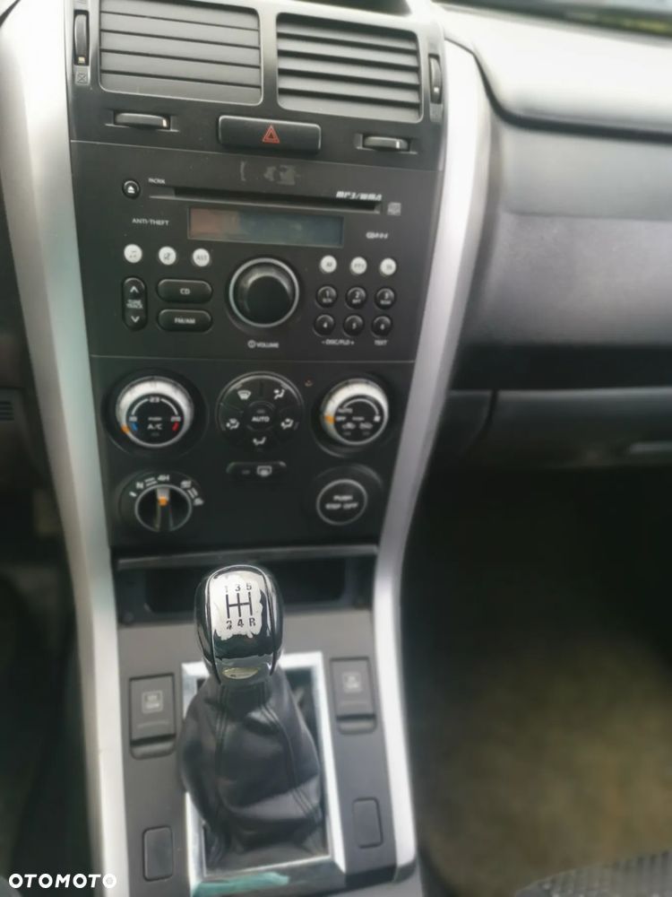 Suzuki Grand Vitara - 10