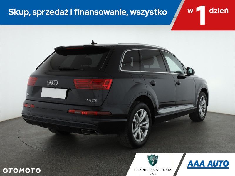 Audi Q7 - 6