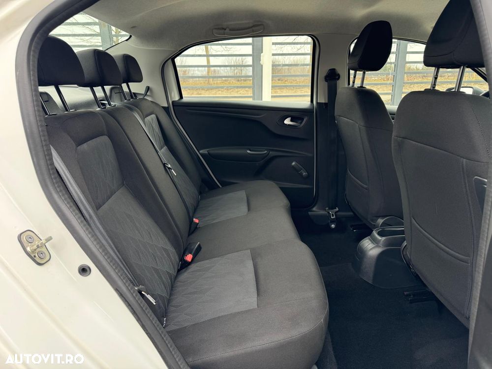 Citroën C-Elysée PureTech 82 Selection - 14