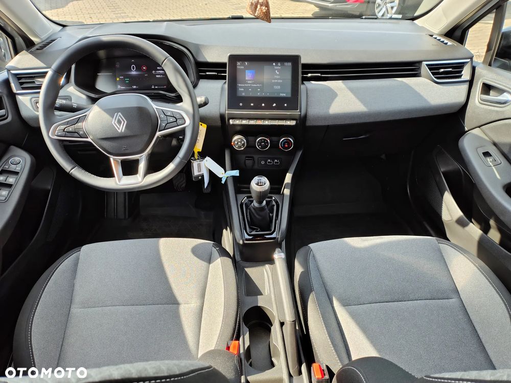 Renault Clio - 11
