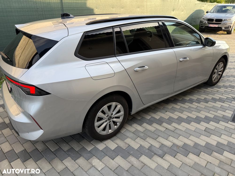 Opel Astra 1.5 D Automatik Business Elegance - 4