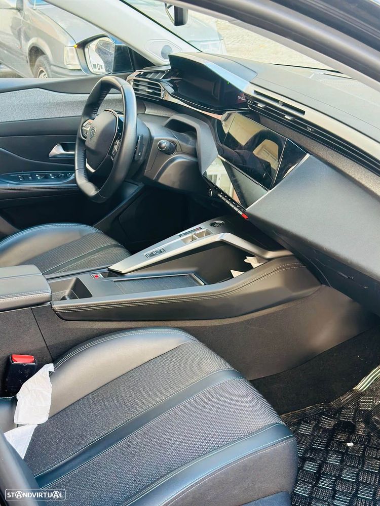 Peugeot 308 1.5 BlueHDi Allure EAT8 - 3