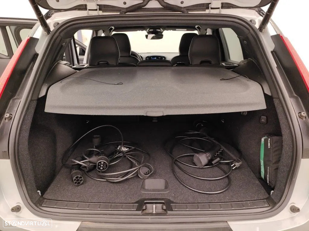 Volvo XC 40 P8 AWD Recharge RDesign - 11
