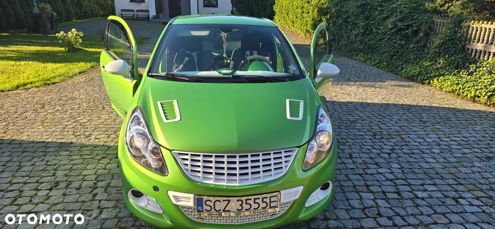 Opel Corsa 1.4 16V Cosmo - 7