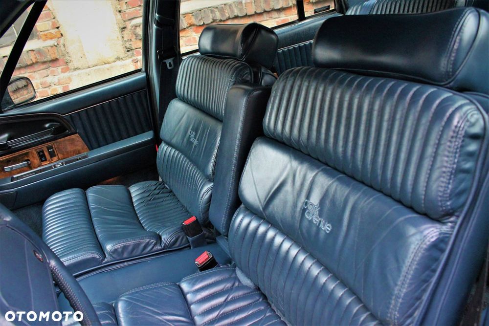 Buick Park Avenue - 24