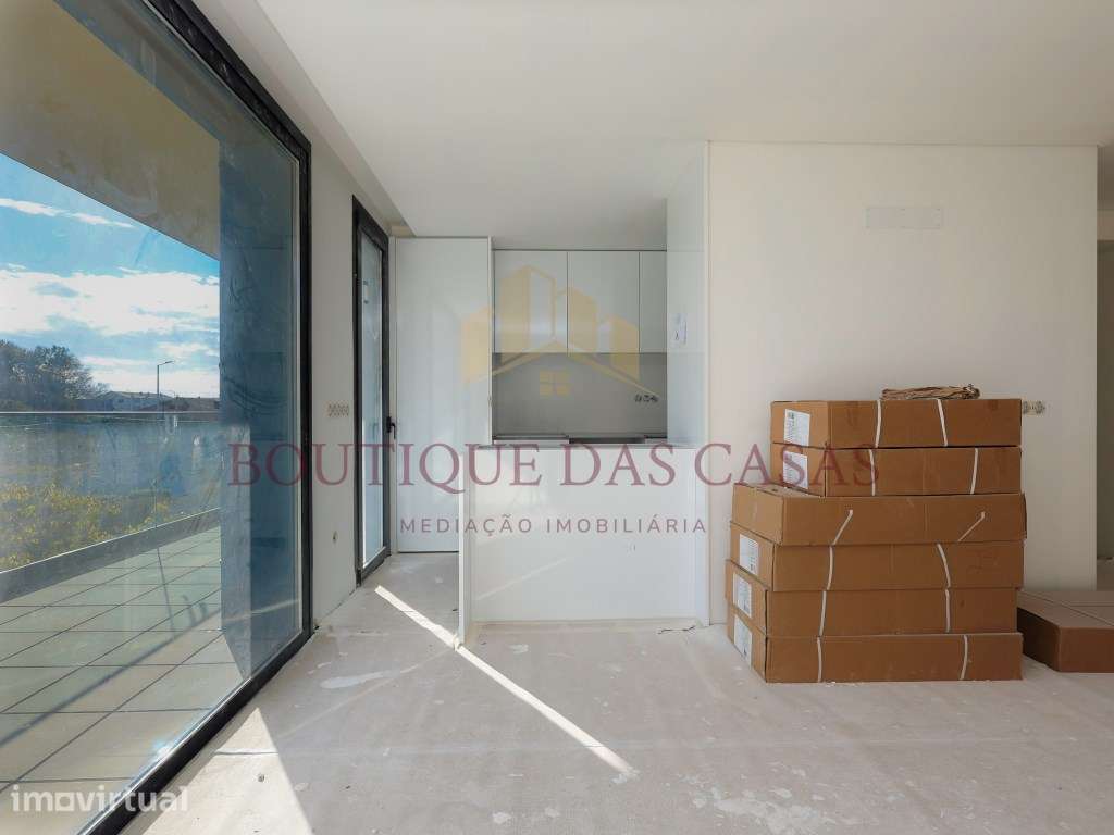 Apartamento T3 com Varanda de 29m2 - Madalena - Grande imagem: 5/20