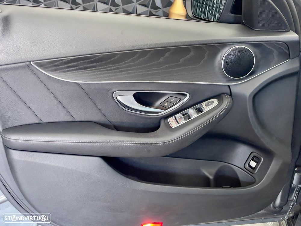 Mercedes-Benz C 220 d Station 9G-TRONIC AMG Line - 35