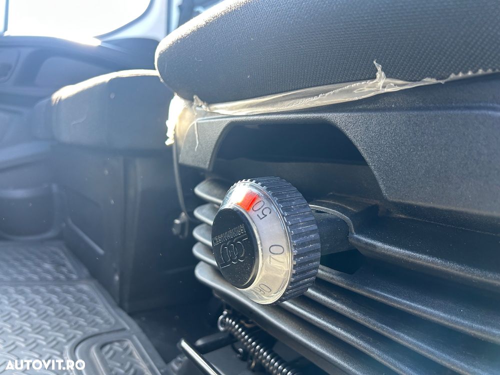 Iveco 3.0 D ABROLLKIPPER Lift Truck 3.5 tone - 34