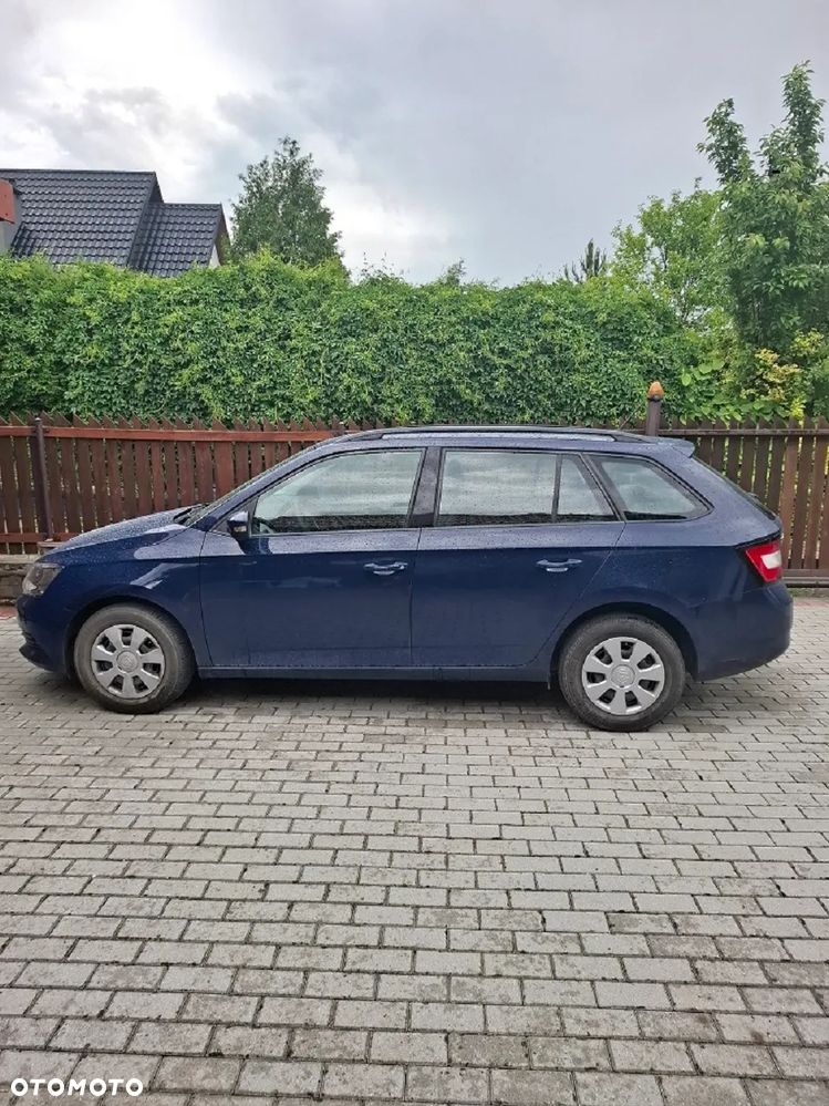 Skoda Fabia 1.0 TSI Active - 1