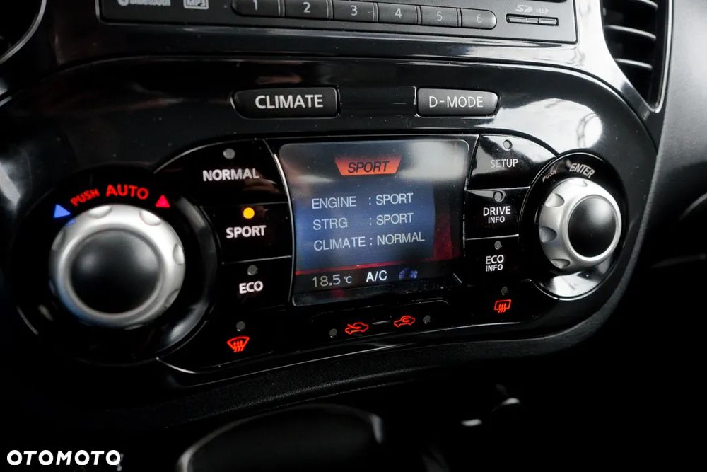 Nissan Juke 1.6 T Tekna - 27