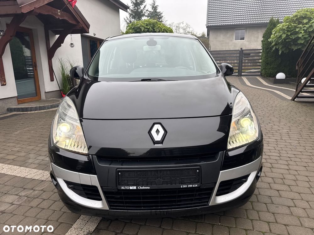 Renault Scenic - 11