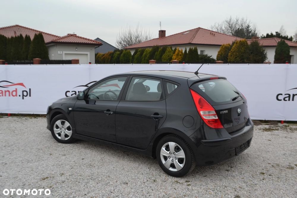 Hyundai i30 1.4 Edition Plus - 9