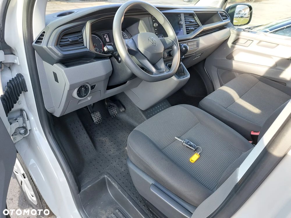 Volkswagen Caravelle 2.0 TDI L1 Trendline - 11