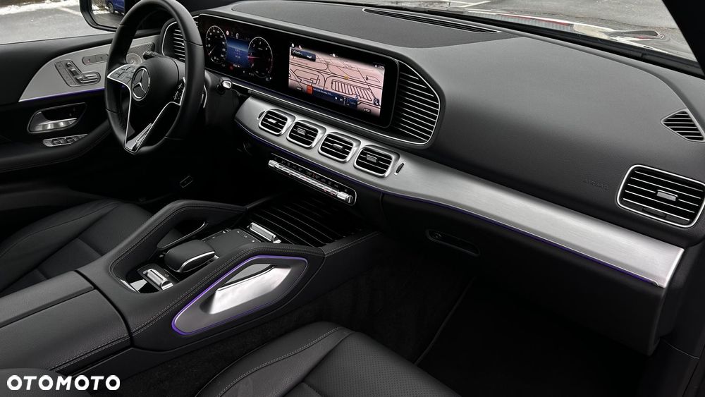 Mercedes-Benz GLE 300 d mHEV 4-Matic AMG Line - 28