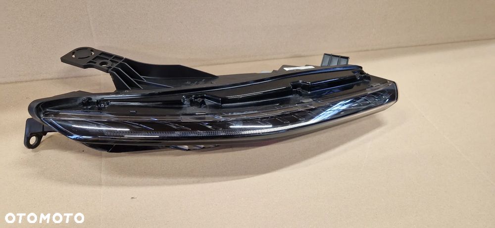 CITROEN C5X 21- LAMPA LED DRL KIERUNKOWSKAZ PRAWY EUROPA - 2