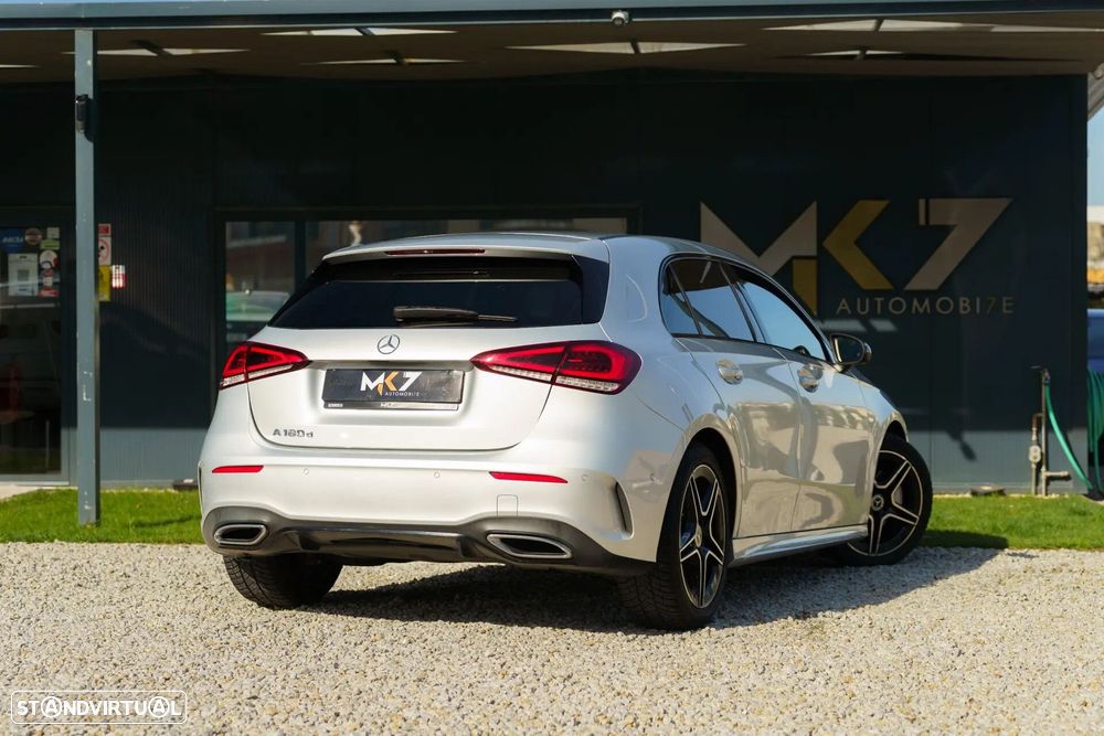 Mercedes-Benz A 180 d 7G-DCT AMG Line - 4