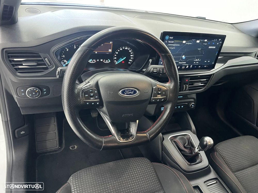 Ford Focus SW 1.5 TDCi EcoBlue ST-Line - 9