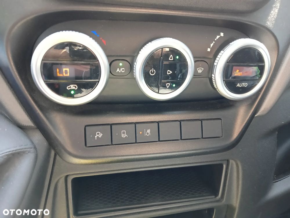 Iveco DAILY 35S18 - 17