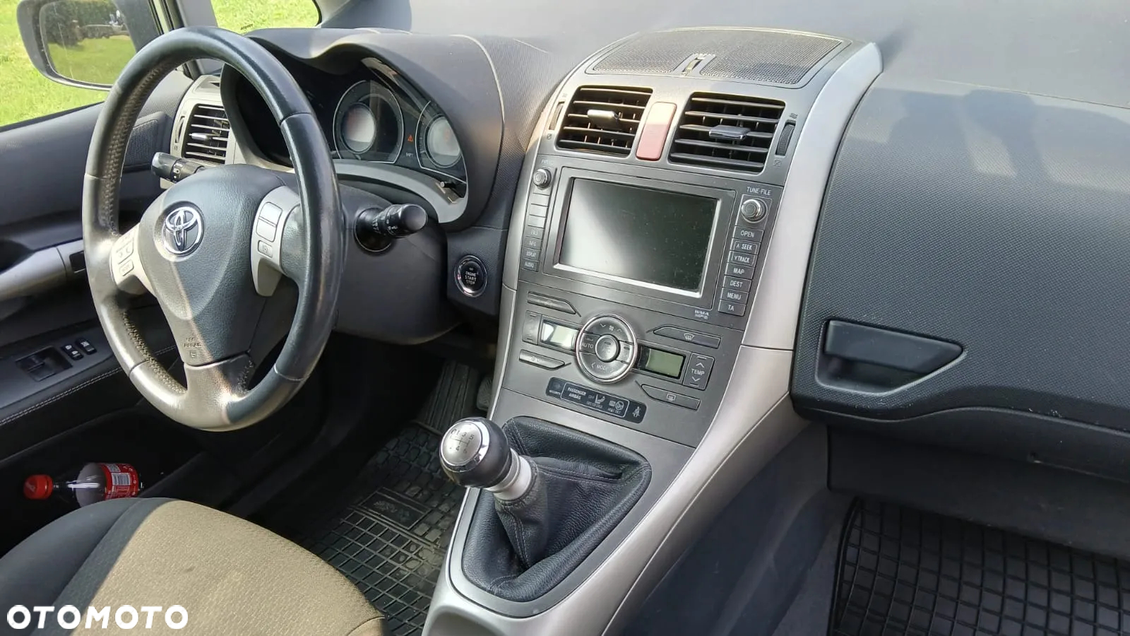 Toyota Auris - 9