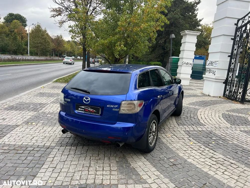Mazda CX-7 - 13