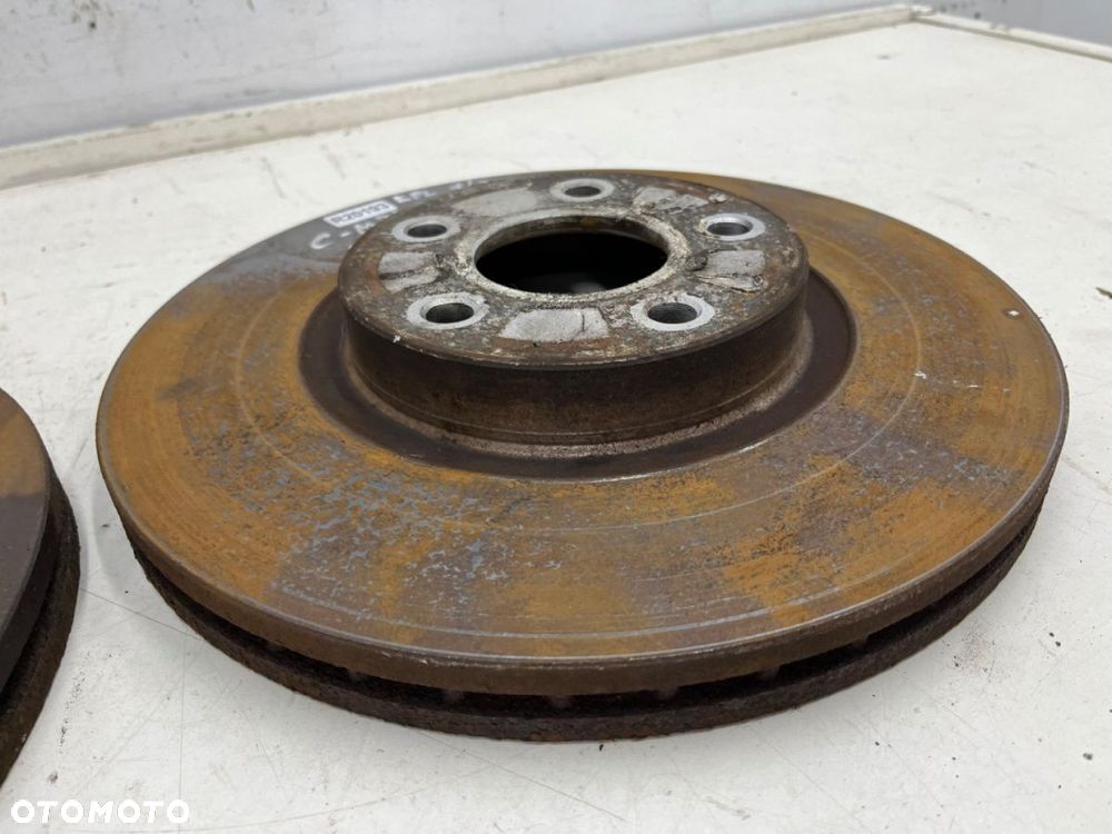Tarcze hamulcowe Volvo C30 C70 S40 V40 V50 Ford C-max MK1 Focus MK2 Kuga 03-12r. przednie 300mm. KPL - 5