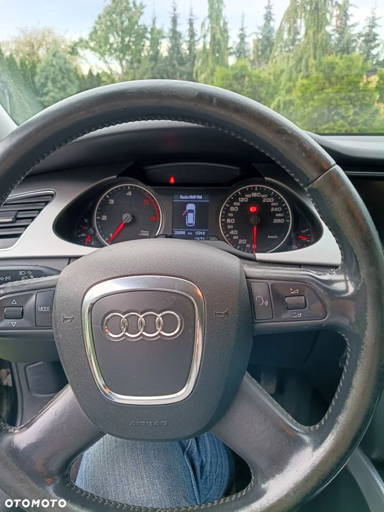 Audi A4 Avant - 13