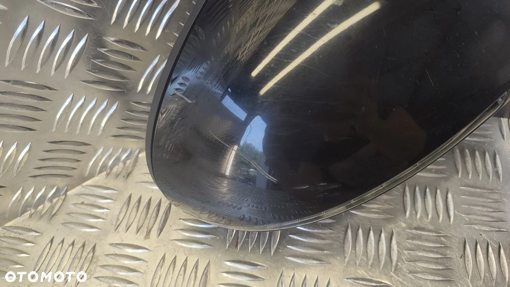 VW TOUAREG 7P 10-18R LUSTERKO PRAWE PASAZERA 11 PIN L041 - 3