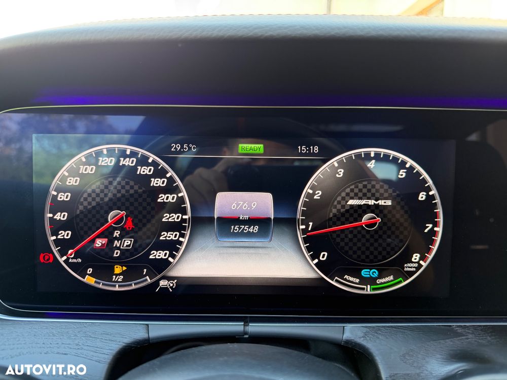 Mercedes-Benz E 53 AMG 4Matic AMG Speedshift 9G-TCT - 21