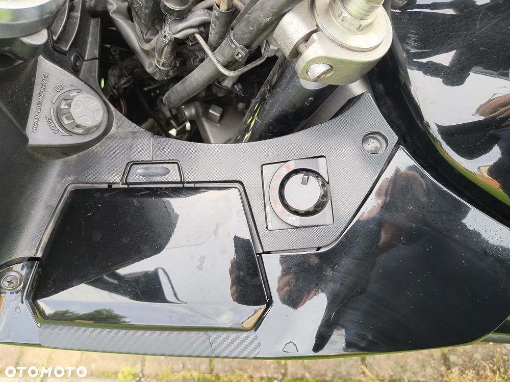 Yamaha FJR - 12