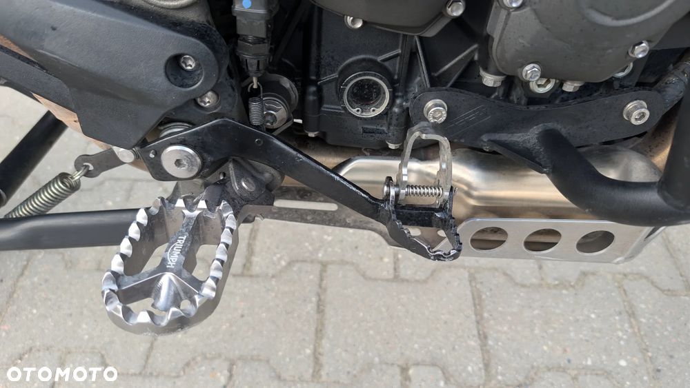Triumph Tiger - 16