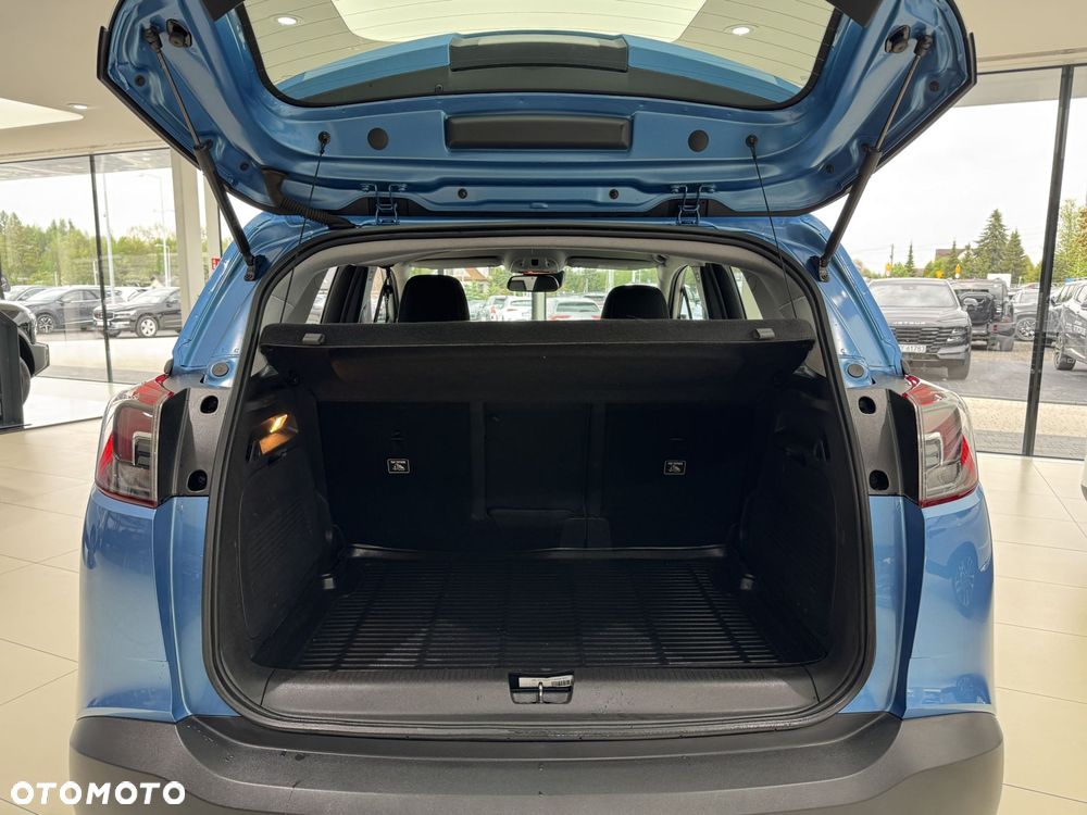 Opel Crossland X - 17