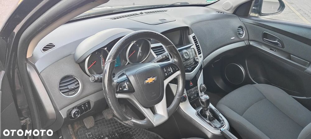 Chevrolet Cruze 1.4 T LT+ - 31