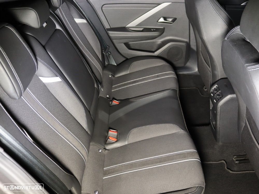 Opel Astra Sports Tourer 1.6 T PHEV GS Line - 13