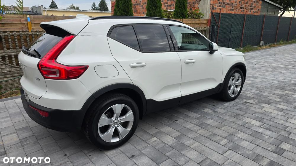Volvo XC 40 D3 Momentum - 8