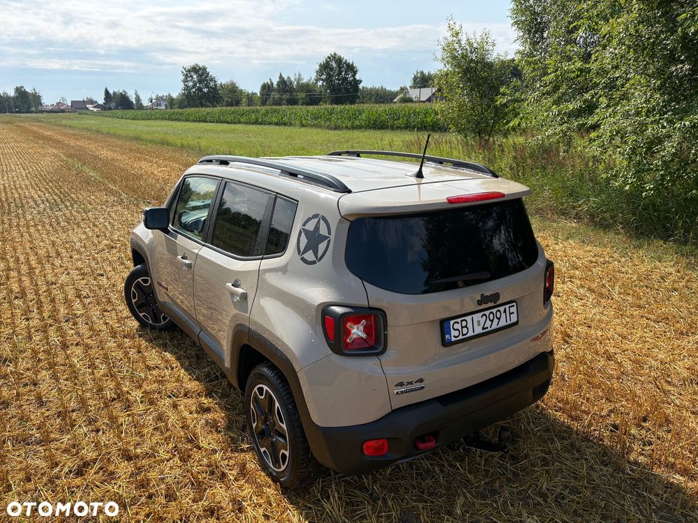 Jeep Renegade - 11
