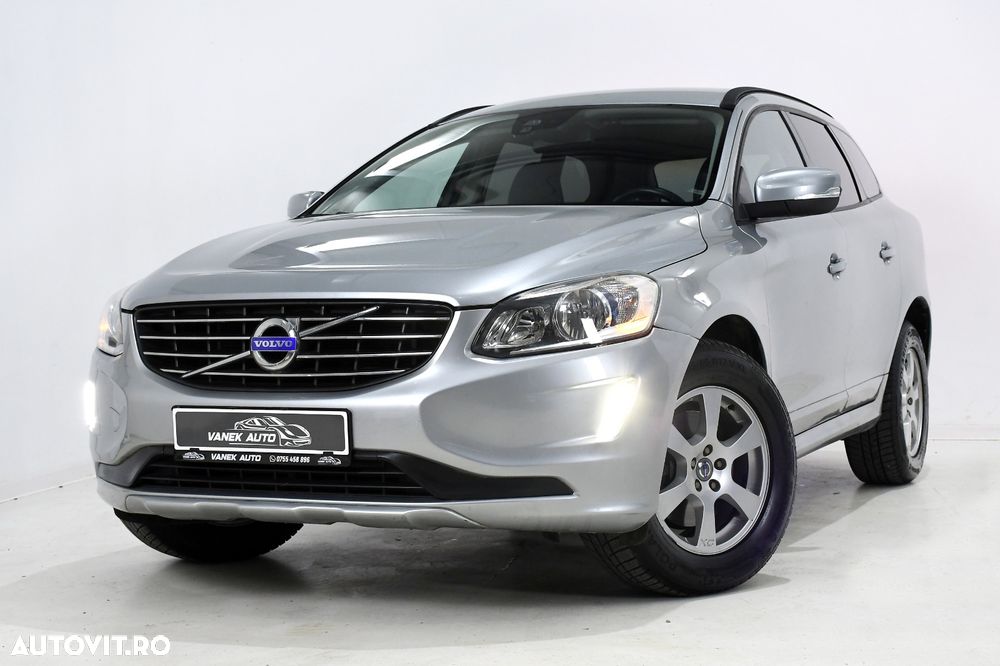 Volvo XC 60 D4 AWD Geartronic Kinetic - 4