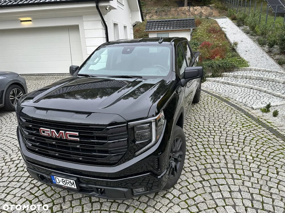 GMC Sierra - 11