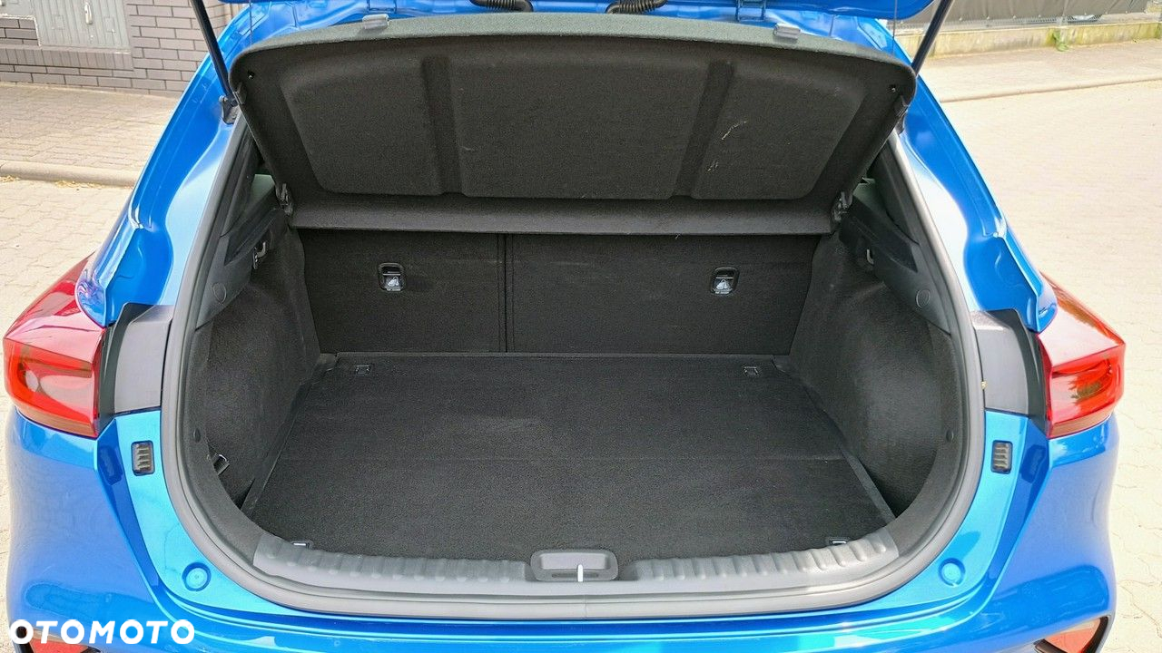 Kia XCeed 1.5 T-GDI M - 30