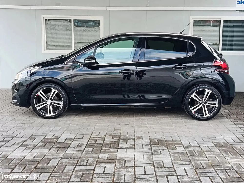 Peugeot 208 1.2 PureTech GT Line EAT6 - 24