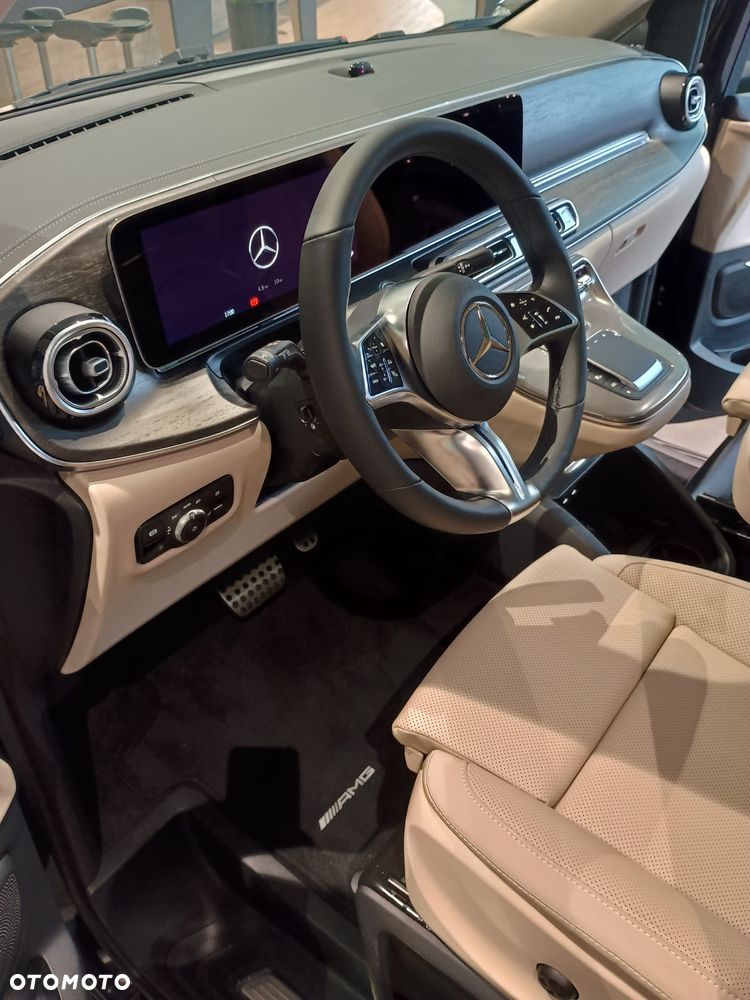 Mercedes-Benz Klasa V 300 d 4-Matic Exclusive 9G-Tronic (d³ugi) - 12