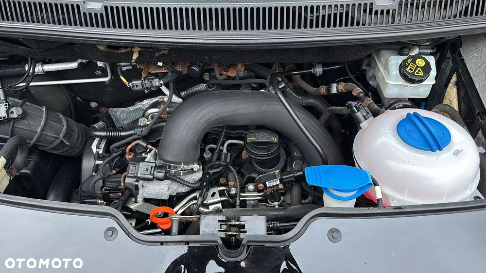 Volkswagen Transporter - 22